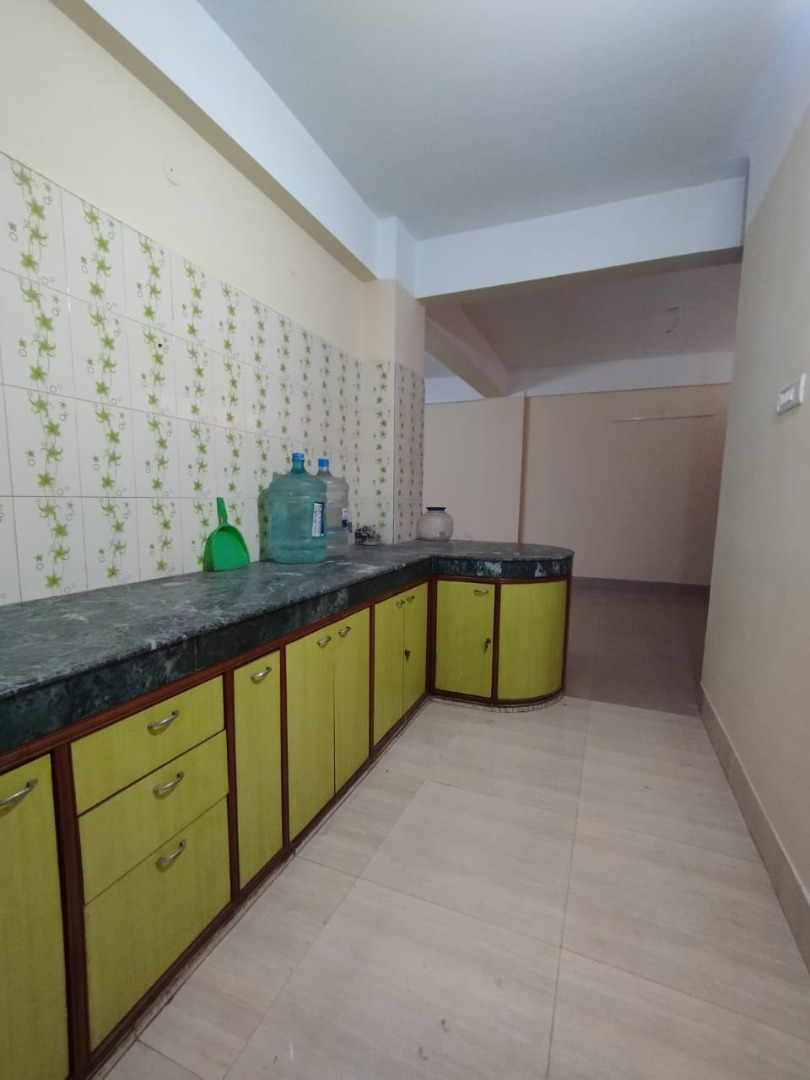 Unfurnished 3bhk in Lakshmi Mandir Path, Rukmini Gaon, Guwahati, Assam, India for Rent